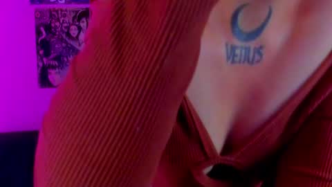 Snapshot of void_smokin chatting on 06-22-26, 01:30 Gabriela online show from 06-22-26, 01:30