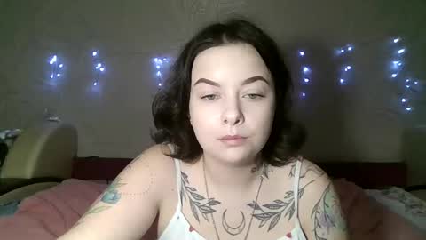 Snapshot of volshebnik_130 chatting on 01-07-25, 05:20 Volshebnik1302 online show from 01-07-25, 05:20