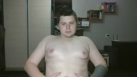 Snapshot of volshebnik_130 chatting on 03-03-25, 09:26 Volshebnik1302 online show from 03-03-25, 09:26