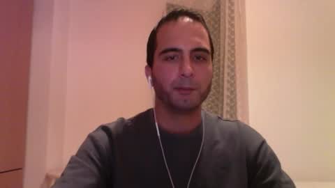 Snapshot of volve5 chatting on 12-21-24, 10:40 volve5 online show from 12-21-24, 10:40
