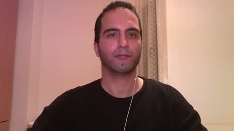 Snapshot of volve5 chatting on 02-14-25, 11:53 volve5 online show from 02-14-25, 11:53