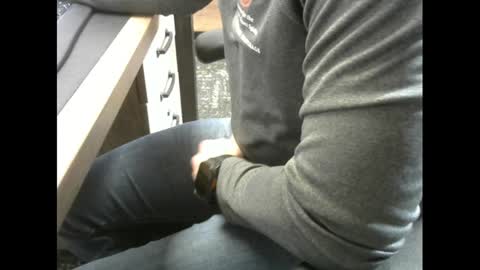 Snapshot of voterki796 chatting on 02-03-25, 07:10 voterki796 online show from 02-03-25, 07:10