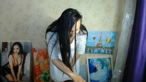 voulezvous_angel online show from 05-27-26, 04:37