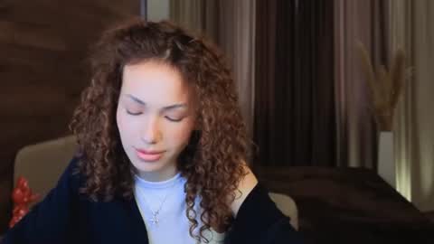 Lily online show from 06-20-26, 10:07