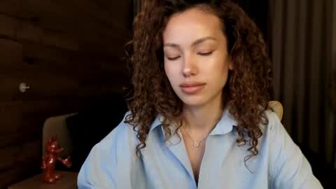 Lily online show from 07-23-26, 05:38