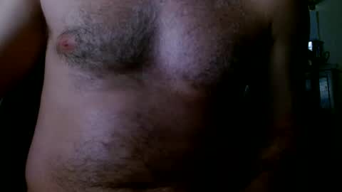 Snapshot of voyeur_qc chatting on 10-06-25, 03:59 voyeur_qc online show from 10-06-25, 03:59