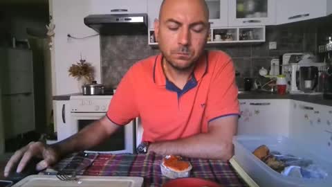 Snapshot of vozd chatting on 05-29-26, 10:13 sweetcock online show from 05-29-26, 10:13