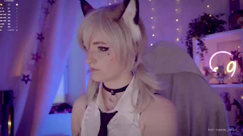 vronnier online show from 09-18-25, 03:58