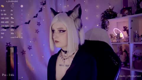 Snapshot of vronnier chatting on 12-02-25, 02:56 vronnier online show from 12-02-25, 02:56