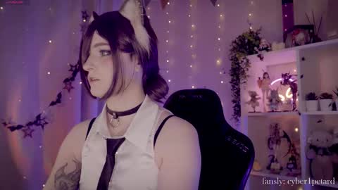 Snapshot of vronnier chatting on 01-14-26, 04:56 vronnier online show from 01-14-26, 04:56