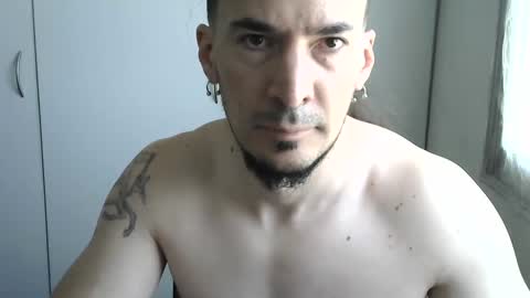 Vulgaris online show from 10-01-25, 05:41