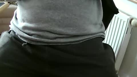 Snapshot of vulkan12p chatting on 02-16-25, 03:27 Daniel online show from 02-16-25, 03:27