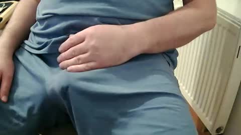 Snapshot of vulkan12p chatting on 10-17-25, 06:54 Daniel online show from 10-17-25, 06:54