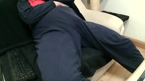 Snapshot of vulkan12p chatting on 12-14-25, 04:01 Daniel online show from 12-14-25, 04:01