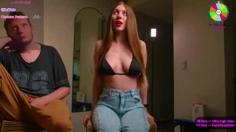 Eva and Franklin online show from 10-25-25, 05:40