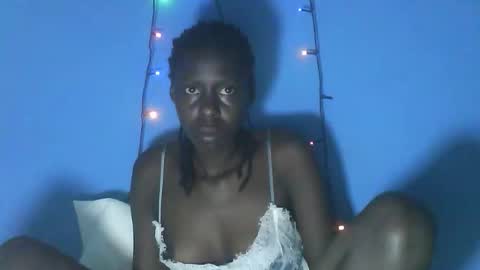Snapshot of vvuuvvu chatting on 05-08-26, 05:57 vvuuvvu online show from 05-08-26, 05:57