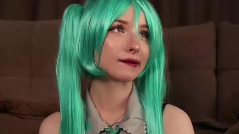 Snapshot of w1xll chatting on 10-24-25, 04:20 Nana online show from 10-24-25, 04:20