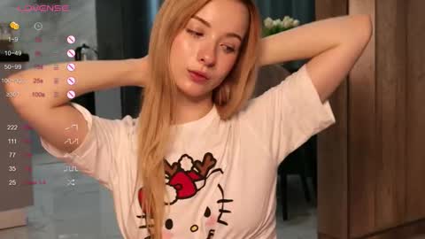 Snapshot of w1xll chatting on 11-14-25, 04:55 Nana online show from 11-14-25, 04:55