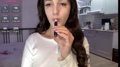 Alice  Before pvt write to me in PM  online show from 10-20-25, 09:15