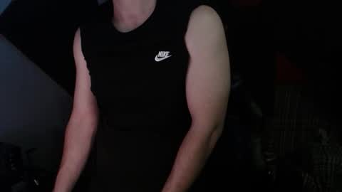 Snapshot of w33dgvy chatting on 05-10-26, 10:26 w33dgvy online show from 05-10-26, 10:26