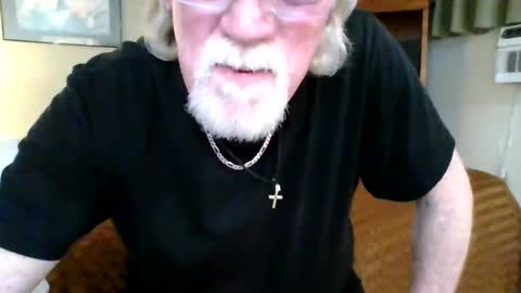 Snapshot of w3llbit chatting on 12-31-24, 03:12 w3llbit online show from 12-31-24, 03:12