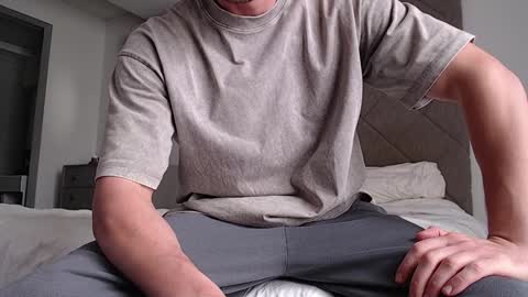 w_witcher online show from 12-16-24, 04:34