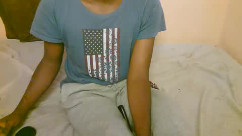 wak546293 online show from 11-17-25, 02:23