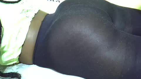 Snapshot of wakanda_43 chatting on 02-12-25, 06:51 candy online show from 02-12-25, 06:51