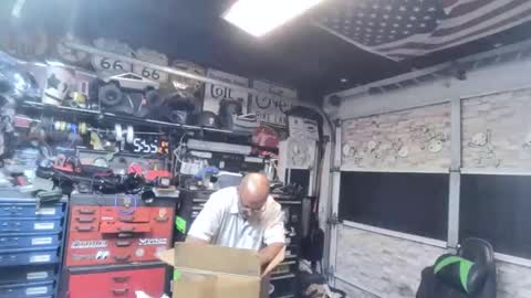 Snapshot of wakesblowinclouds chatting on 12-05-25, 10:46 wakesblowinclouds online show from 12-05-25, 10:46