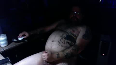 Snapshot of wakeupthedead77 chatting on 12-04-24, 01:58 Mr. Dead online show from 12-04-24, 01:58