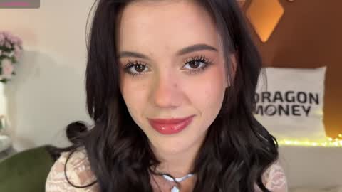 Snapshot of waki_lucky chatting on 01-25-25, 12:47 Mia online show from 01-25-25, 12:47