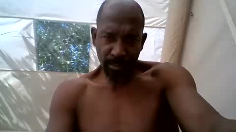 Snapshot of waleswusup chatting on 10-01-25, 04:24 Champion Lover online show from 10-01-25, 04:24