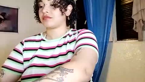 Juli online show from 10-28-25, 04:42