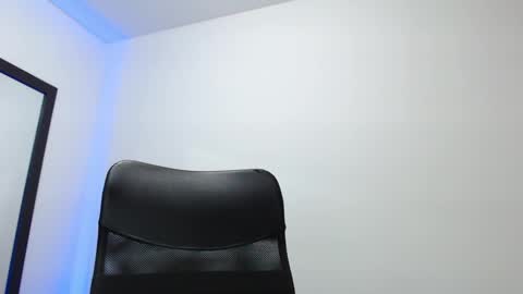 WALTER BROWN  online show from 01-21-25, 02:22