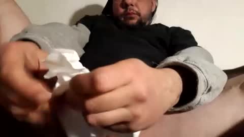 Snapshot of wand_dick chatting on 02-28-25, 12:32 Luki69 online show from 02-28-25, 12:32