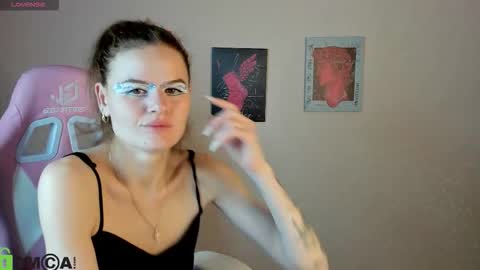 Snapshot of wanda_gomez chatting on 10-01-25, 03:40 Wanda online show from 10-01-25, 03:40