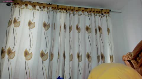 Snapshot of wanda_liones chatting on 02-14-25, 02:44 Wanda online show from 02-14-25, 02:44