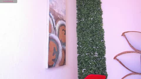 Snapshot of wanda_liones chatting on 02-26-25, 11:41 Wanda online show from 02-26-25, 11:41