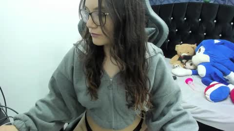 Alexandra online show from 02-19-25, 05:16