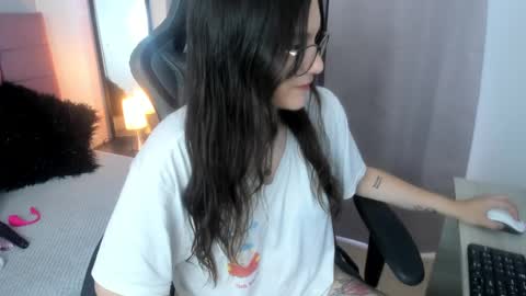 Alexandra online show from 09-15-25, 07:14