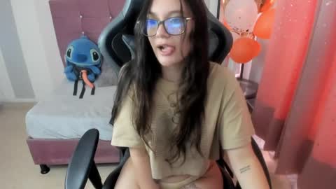 Alexandra online show from 05-14-26, 06:47