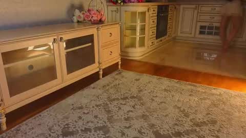 hello guys im Lilian online show from 11-19-25, 02:55