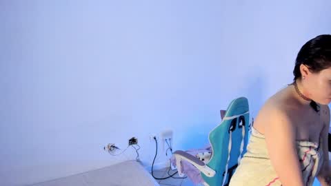 Snapshot of wandadoll chatting on 01-22-25, 08:49 Wanda online show from 01-22-25, 08:49