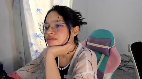 Snapshot of wandadoll chatting on 03-02-25, 03:27 Wanda online show from 03-02-25, 03:27