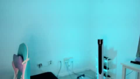 Snapshot of wandadoll chatting on 03-11-25, 12:17 Wanda online show from 03-11-25, 12:17