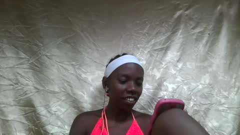 Snapshot of wangela chatting on 02-20-26, 09:10 wangela online show from 02-20-26, 09:10