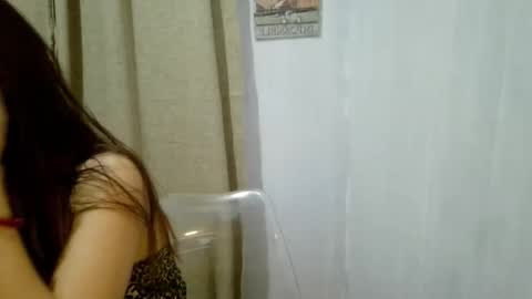 Snapshot of wangi_wangi chatting on 11-15-25, 10:01 wangi_wangi online show from 11-15-25, 10:01