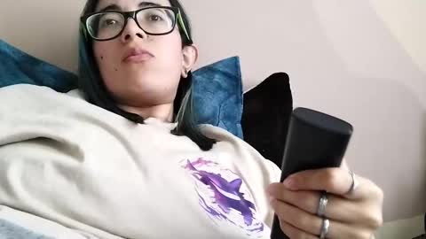 Snapshot of waningrosee chatting on 03-04-25, 06:50 Waningrose Lu online show from 03-04-25, 06:50