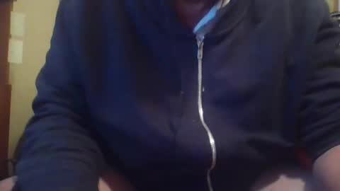 Snapshot of wanky357 chatting on 10-05-25, 08:18 Tibo Love online show from 10-05-25, 08:18