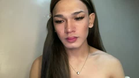 Snapshot of wanna_bewithyouxxx chatting on 07-20-26, 04:05 LIZA online show from 07-20-26, 04:05